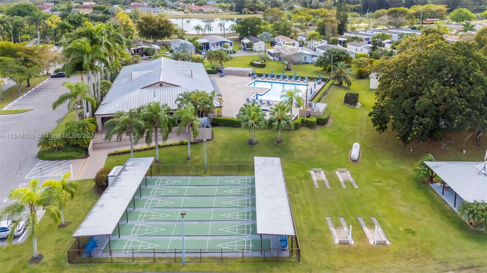 Homestead, Florida 33034, 3 Bedrooms Bedrooms, ,2 BathroomsBathrooms,Residential,For Sale,A11548039