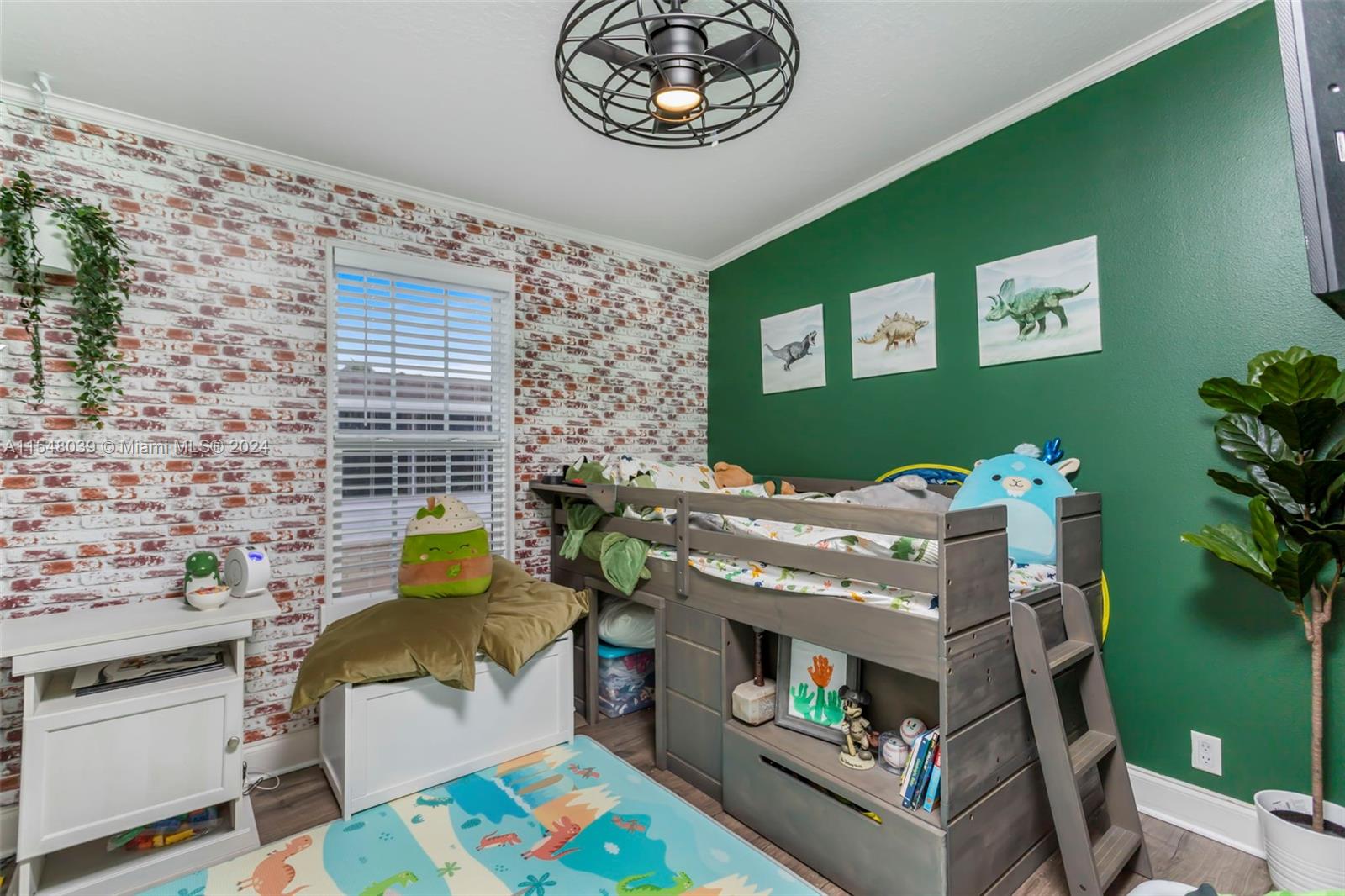 Homestead, Florida 33034, 3 Bedrooms Bedrooms, ,2 BathroomsBathrooms,Residential,For Sale,A11548039