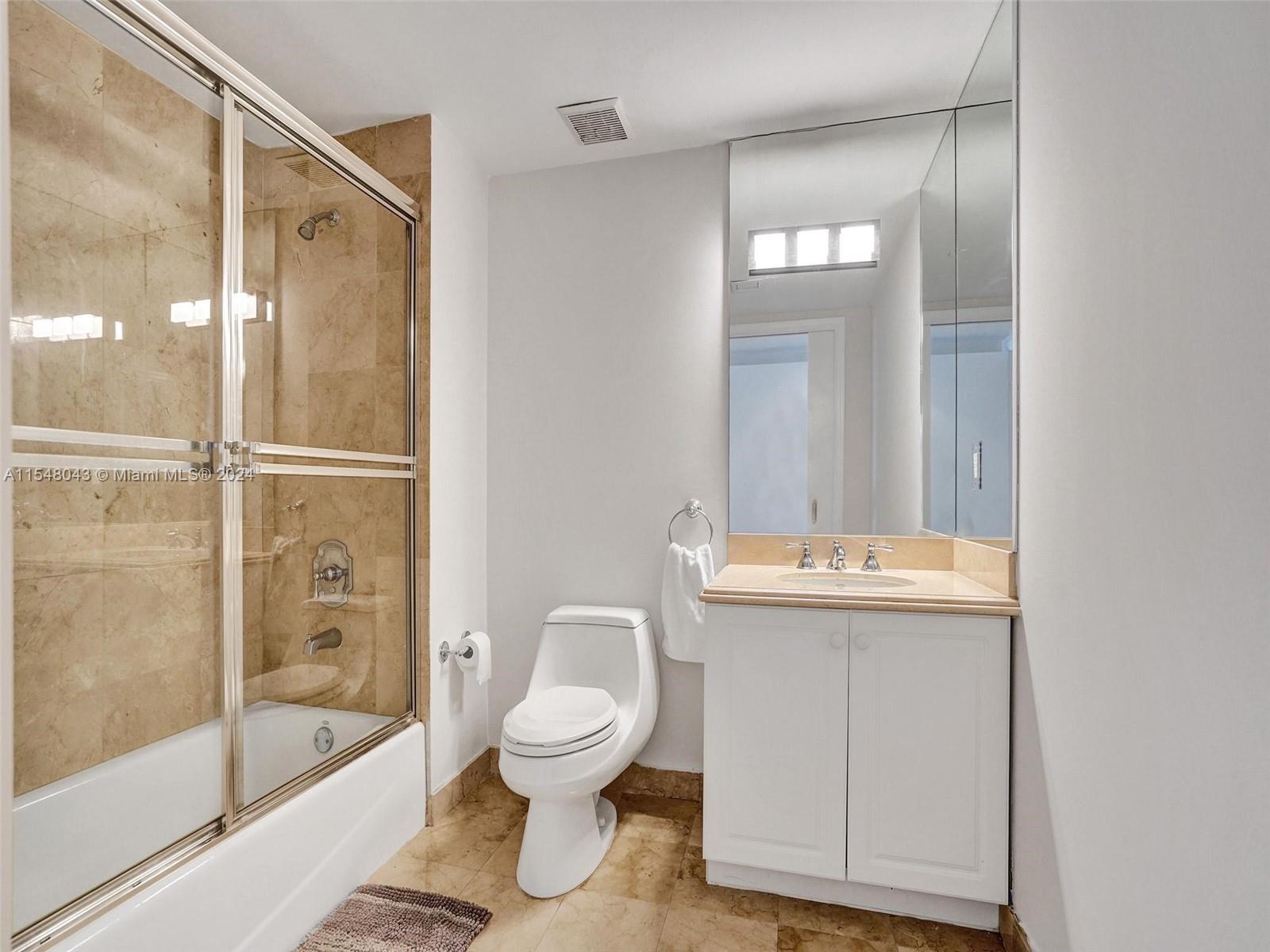 9595 Collins Ave N8-H, Surfside, Florida 33154, 2 Bedrooms Bedrooms, ,2 BathroomsBathrooms,Residentiallease,For Rent,9595 Collins Ave N8-H,A11548043