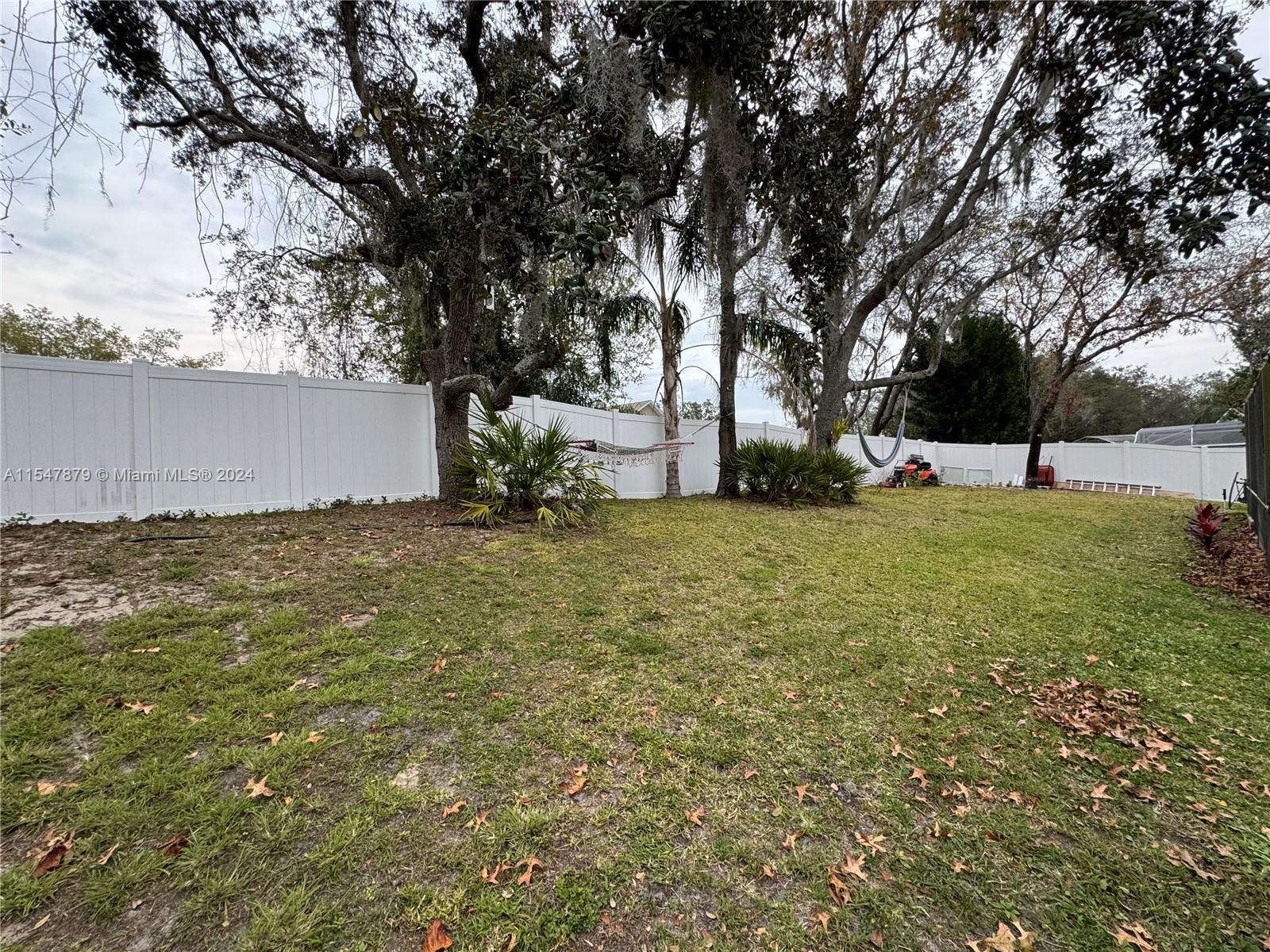 516 Meadow Green Dr, Davenport, FL, 33837 United States, 3 Bedrooms Bedrooms, ,2 BathroomsBathrooms,Residential,For Sale,Meadow Green Dr,A11547879