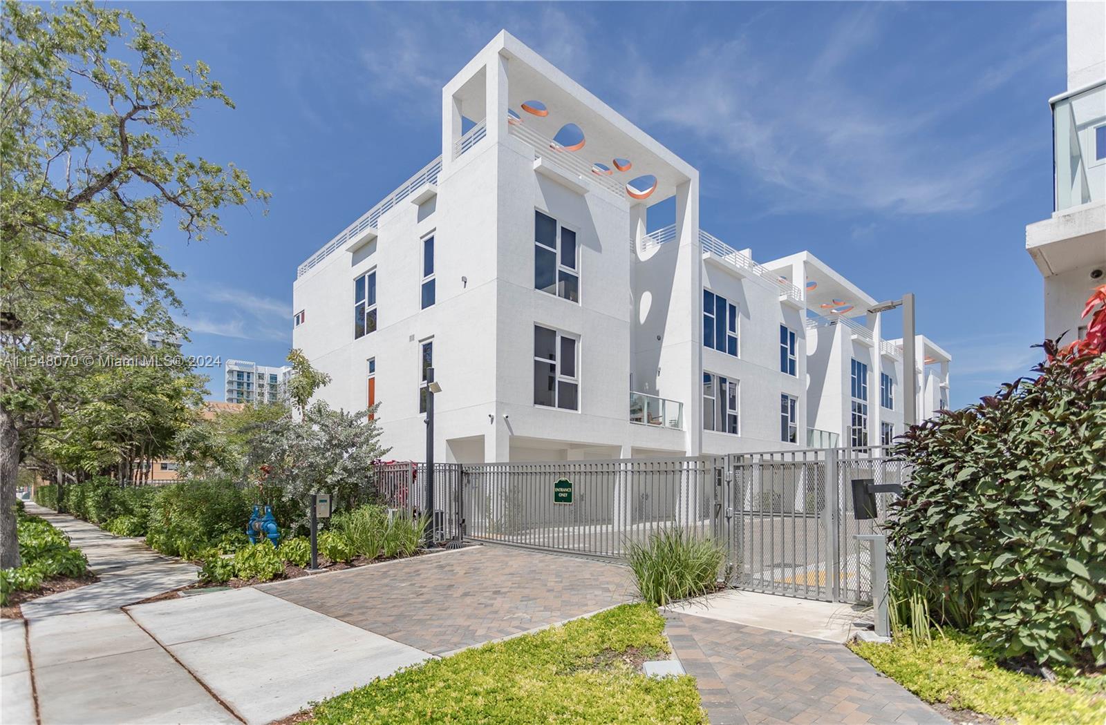 455 NE 39th St 113, Miami, Florida 33137, 1 Bedroom Bedrooms, ,1 BathroomBathrooms,Residentiallease,For Rent,455 NE 39th St 113,A11548070