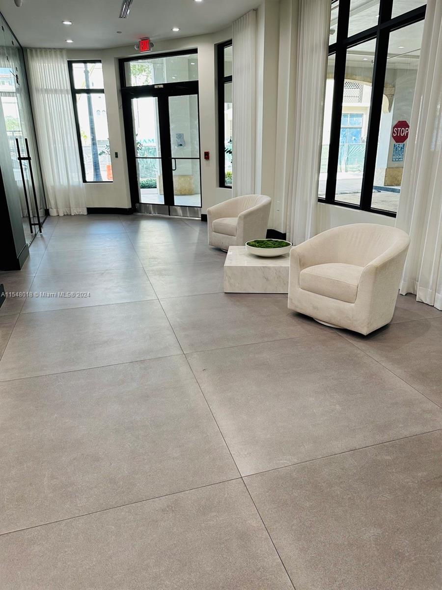 4100 Salzedo St 605, Coral Gables, Florida 33146, 2 Bedrooms Bedrooms, ,2 BathroomsBathrooms,Residentiallease,For Rent,4100 Salzedo St 605,A11548018