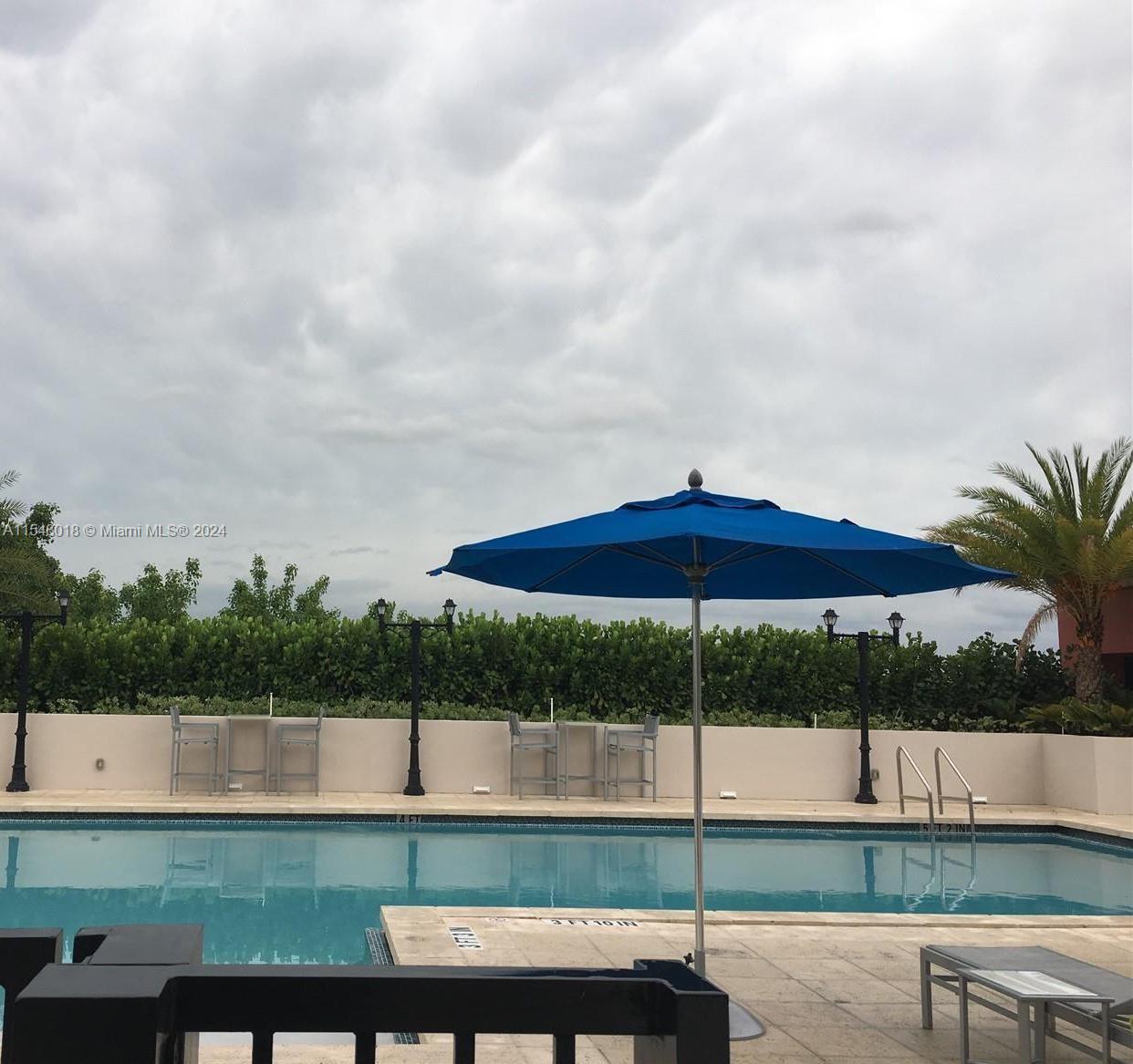 4100 Salzedo St 605, Coral Gables, Florida 33146, 2 Bedrooms Bedrooms, ,2 BathroomsBathrooms,Residentiallease,For Rent,4100 Salzedo St 605,A11548018