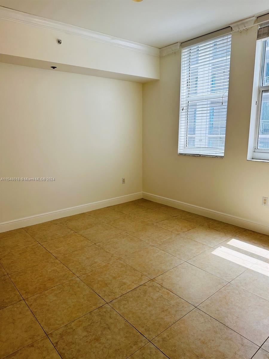 4100 Salzedo St 605, Coral Gables, Florida 33146, 2 Bedrooms Bedrooms, ,2 BathroomsBathrooms,Residentiallease,For Rent,4100 Salzedo St 605,A11548018