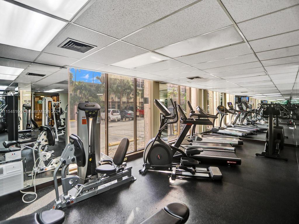 1985 S Ocean Dr 17G, Hallandale Beach, Florida 33009, 2 Bedrooms Bedrooms, ,2 BathroomsBathrooms,Residential,For Sale,1985 S Ocean Dr 17G,A11548100