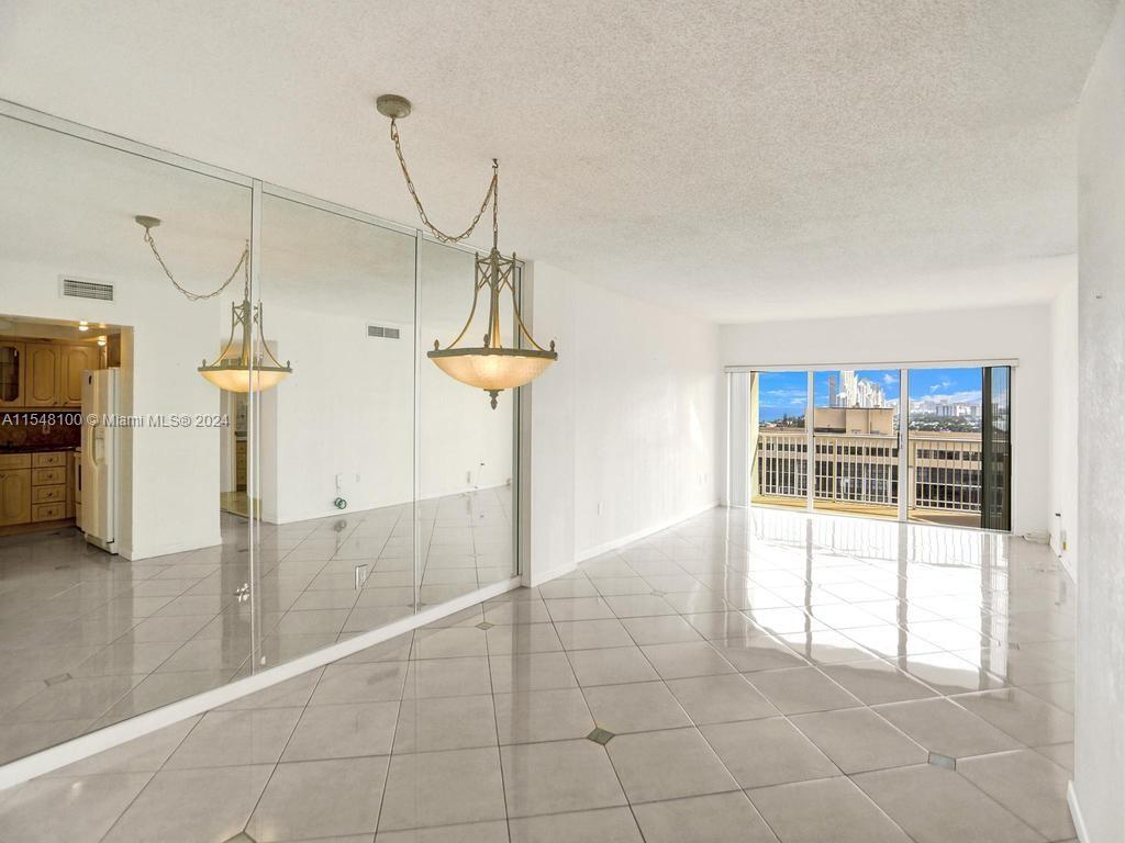 1985 Ocean Dr, Hallandale Beach, FL, 33009 United States, 2 Bedrooms Bedrooms, ,2 BathroomsBathrooms,Residential,For Sale,Ocean Dr,A11548100