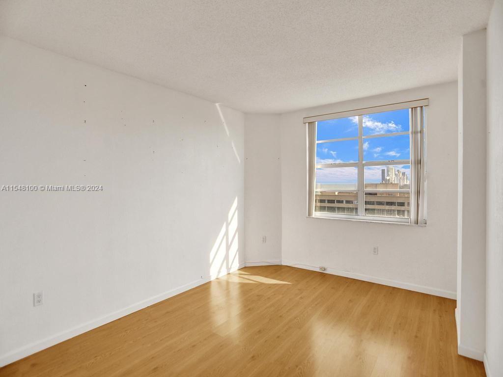 1985 S Ocean Dr 17G, Hallandale Beach, Florida 33009, 2 Bedrooms Bedrooms, ,2 BathroomsBathrooms,Residential,For Sale,1985 S Ocean Dr 17G,A11548100