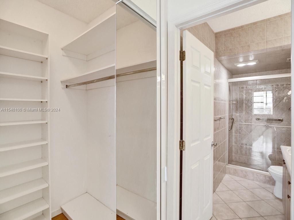 1985 S Ocean Dr 17G, Hallandale Beach, Florida 33009, 2 Bedrooms Bedrooms, ,2 BathroomsBathrooms,Residential,For Sale,1985 S Ocean Dr 17G,A11548100