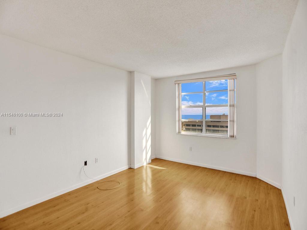 1985 S Ocean Dr 17G, Hallandale Beach, Florida 33009, 2 Bedrooms Bedrooms, ,2 BathroomsBathrooms,Residential,For Sale,1985 S Ocean Dr 17G,A11548100