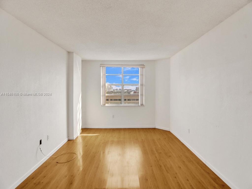 1985 S Ocean Dr 17G, Hallandale Beach, Florida 33009, 2 Bedrooms Bedrooms, ,2 BathroomsBathrooms,Residential,For Sale,1985 S Ocean Dr 17G,A11548100