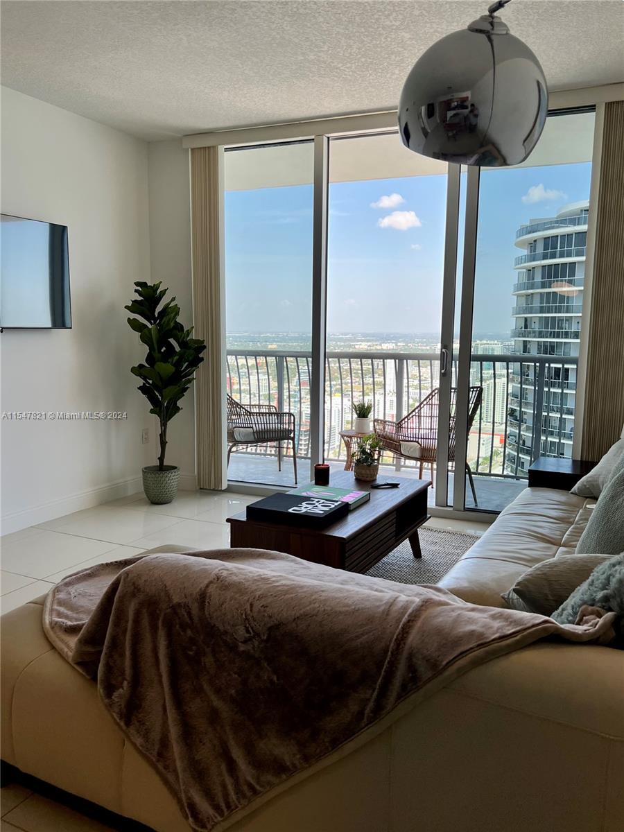 1750 N Bayshore Dr 5309, Miami, Florida 33132, 1 Bedroom Bedrooms, ,1 BathroomBathrooms,Residentiallease,For Rent,1750 N Bayshore Dr 5309,A11547821