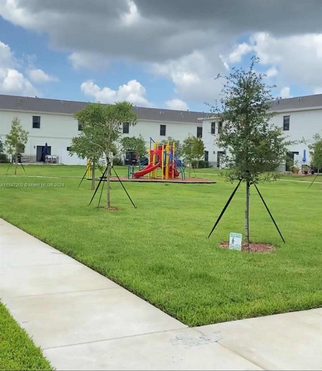 1116 SW 6th Ct, Florida City, Florida 33034, 3 Bedrooms Bedrooms, ,2 BathroomsBathrooms,Residential,For Sale,1116 SW 6th Ct,A11547209