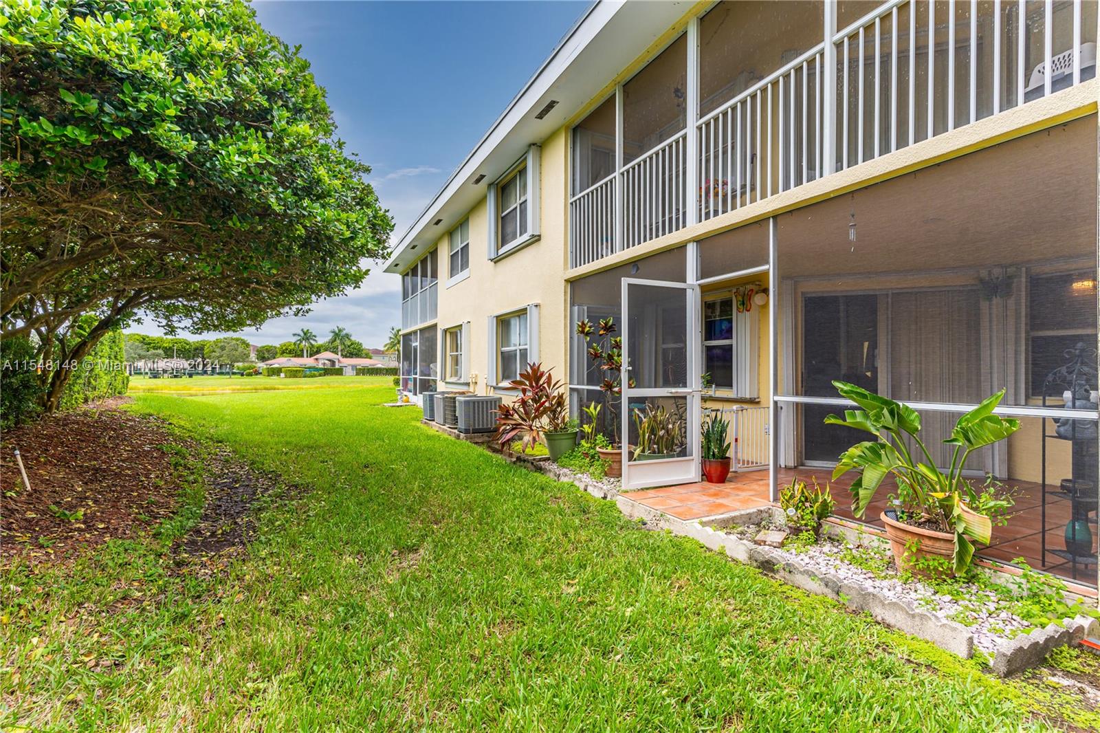 2505 19th Place, Homestead, FL, 33035 United States, 2 Bedrooms Bedrooms, ,2 BathroomsBathrooms,Residential,For Sale,19th Place,A11548148