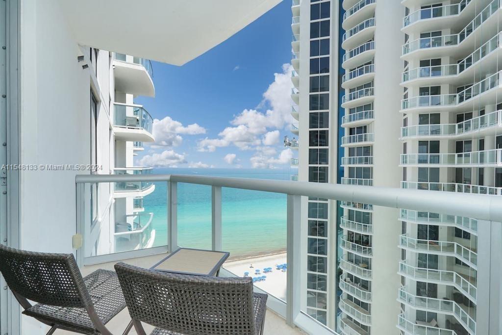 18683 Collins Ave, Sunny Isles Beach, FL, 33160 United States, 1 Bedroom Bedrooms, ,1 BathroomBathrooms,Residential,For Sale,Collins Ave,A11548133