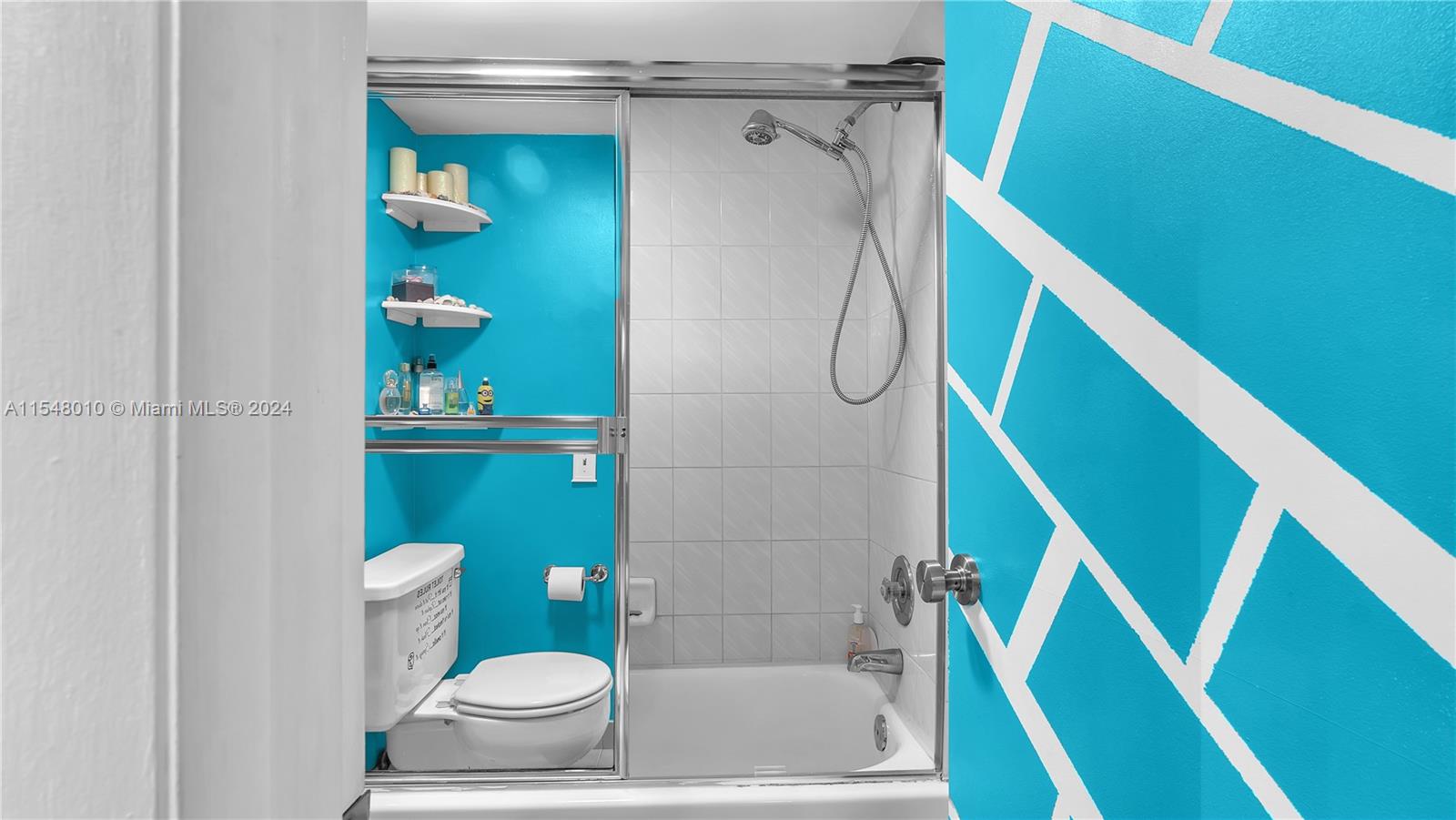 9080 Lime Bay Blvd 111, Tamarac, Florida 33321, 2 Bedrooms Bedrooms, ,2 BathroomsBathrooms,Residential,For Sale,9080 Lime Bay Blvd 111,A11548010