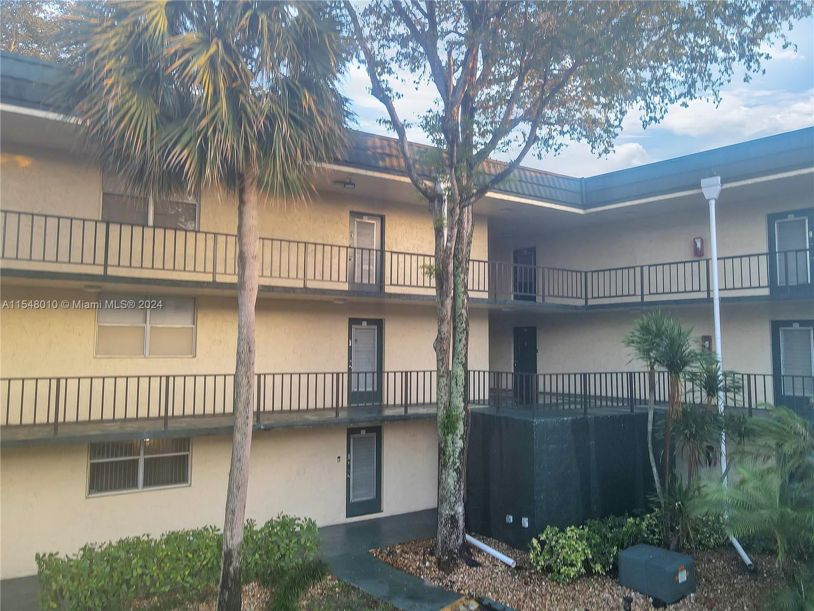 9080 Lime Bay Blvd 111, Tamarac, Florida 33321, 2 Bedrooms Bedrooms, ,2 BathroomsBathrooms,Residential,For Sale,9080 Lime Bay Blvd 111,A11548010