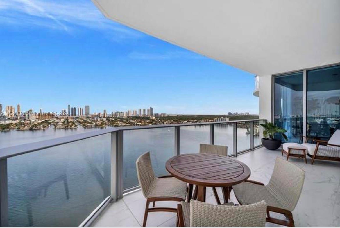 17111 Biscayne Blvd, North Miami Beach, FL, 33160 United States, 3 Bedrooms Bedrooms, ,3 BathroomsBathrooms,Residential,For Sale,Biscayne Blvd,A11546582