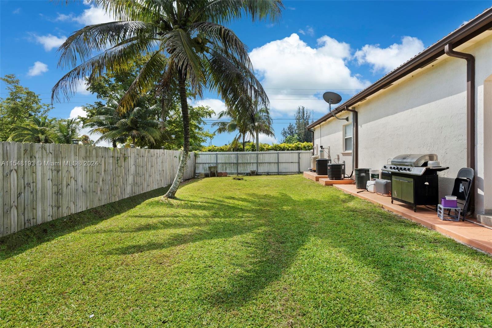 18575 SW 216th St, Miami, Florida 33170, 4 Bedrooms Bedrooms, ,2 BathroomsBathrooms,Residential,For Sale,18575 SW 216th St,A11548193