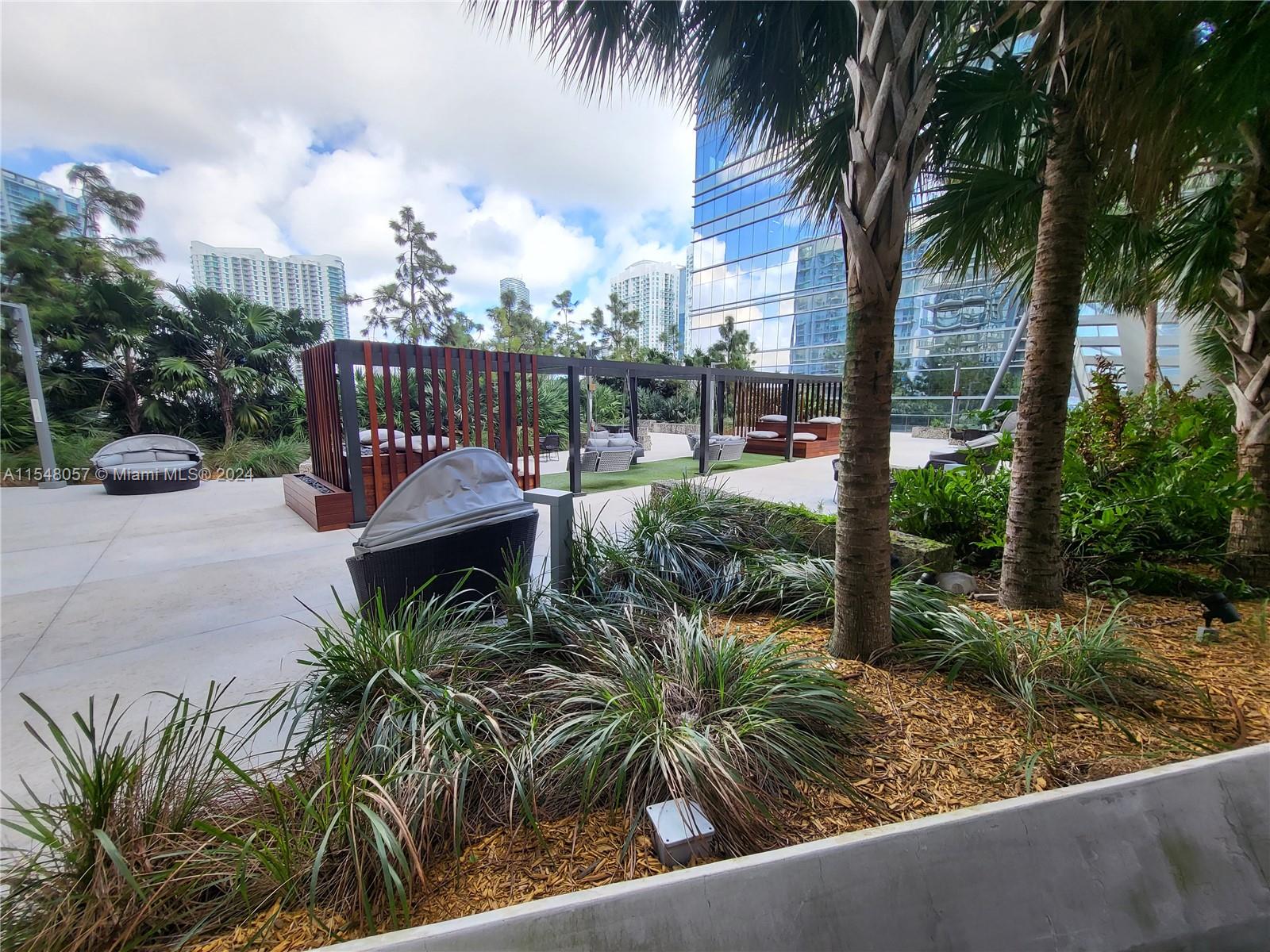 88 SW 7th St 2103, Miami, Florida 33130, 2 Bedrooms Bedrooms, ,2 BathroomsBathrooms,Residentiallease,For Rent,88 SW 7th St 2103,A11548057