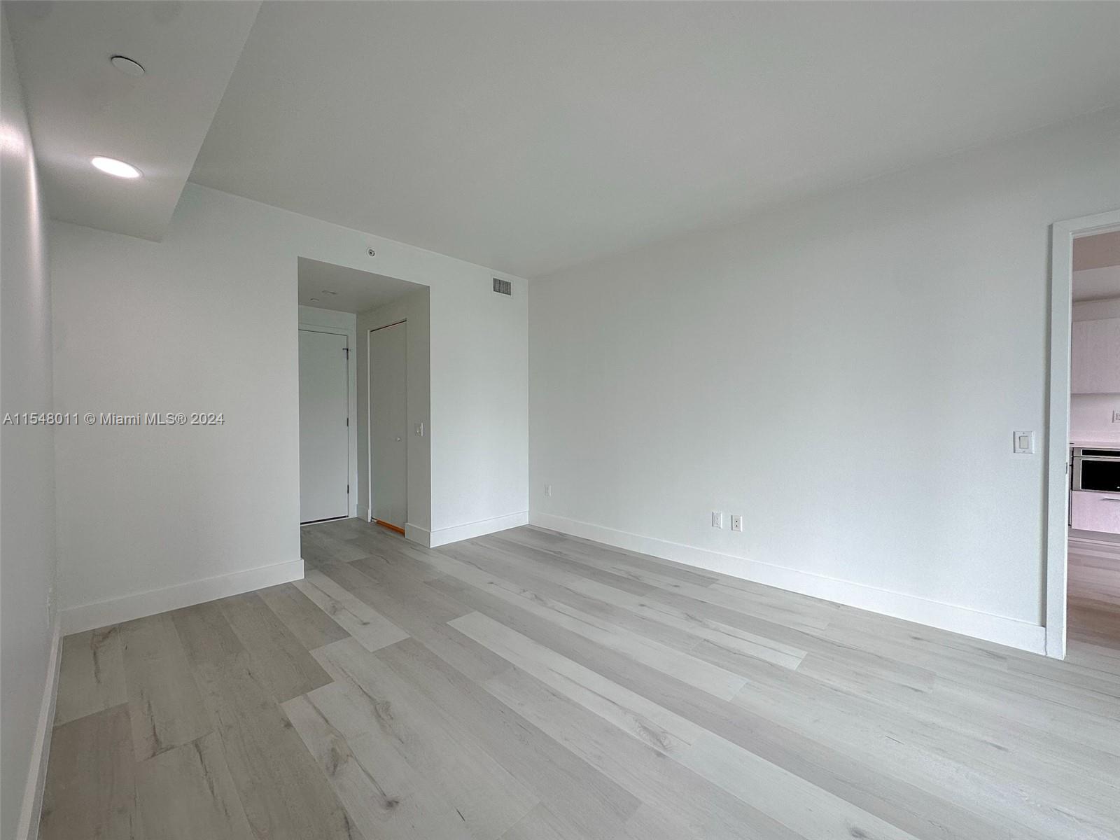 501 NE 31st St 1107, Miami, Florida 33137, 1 Bedroom Bedrooms, ,1 BathroomBathrooms,Residentiallease,For Rent,501 NE 31st St 1107,A11548011