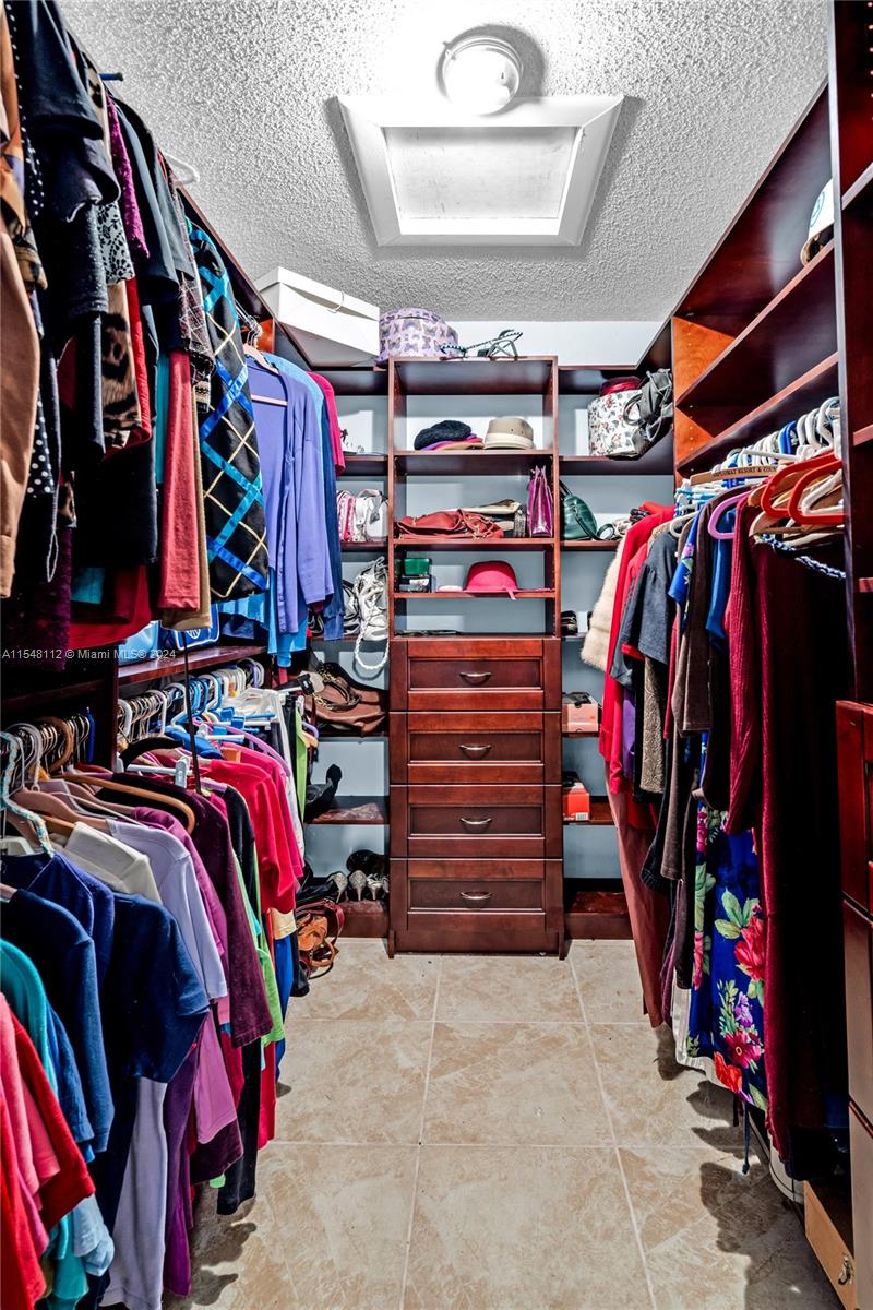 7332 Bay Hill Dr, Hialeah, Florida 33015, 2 Bedrooms Bedrooms, ,2 BathroomsBathrooms,Residential,For Sale,7332 Bay Hill Dr,A11548112