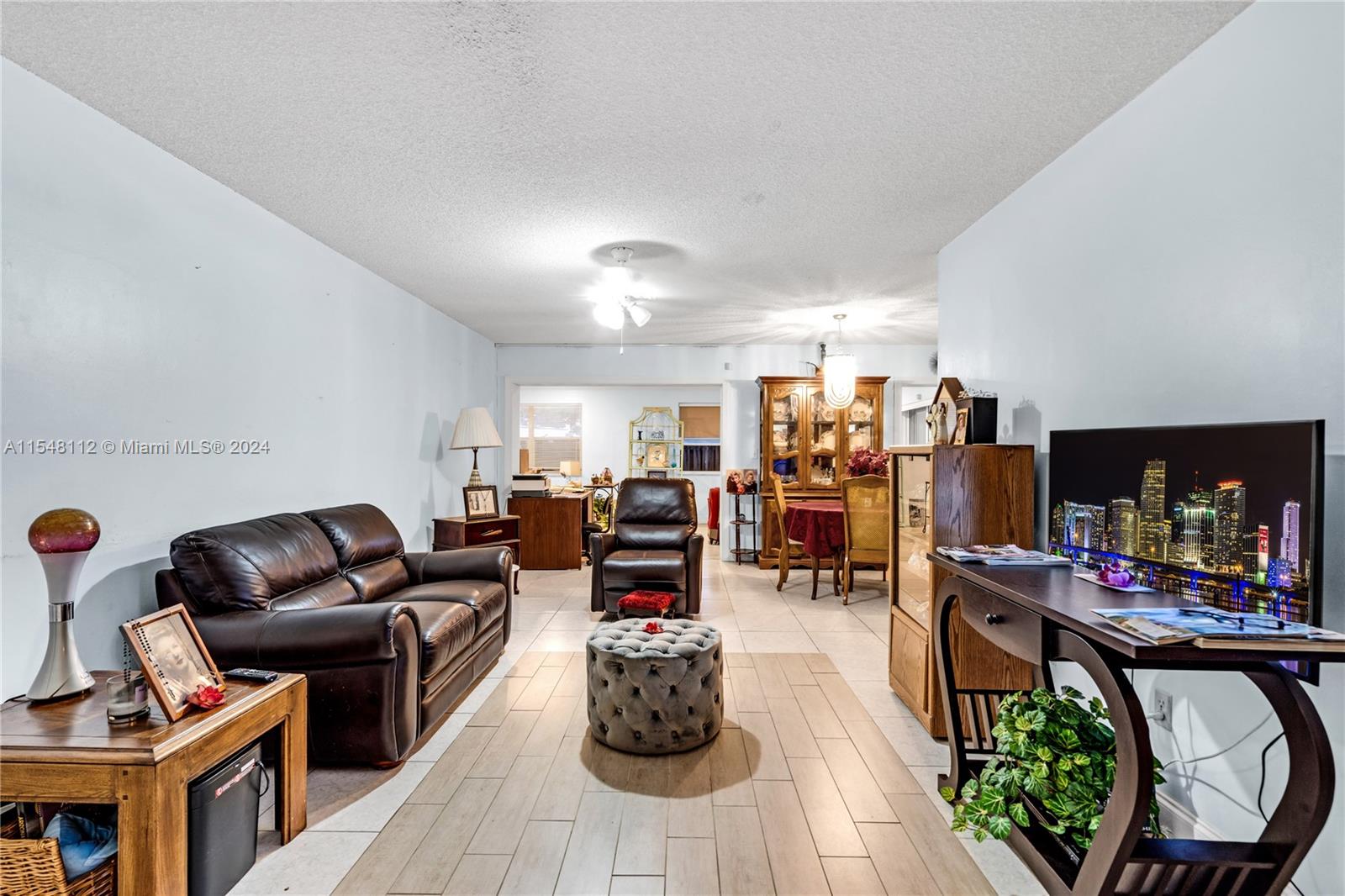 7332 Bay Hill Dr, Hialeah, Florida 33015, 2 Bedrooms Bedrooms, ,2 BathroomsBathrooms,Residential,For Sale,7332 Bay Hill Dr,A11548112