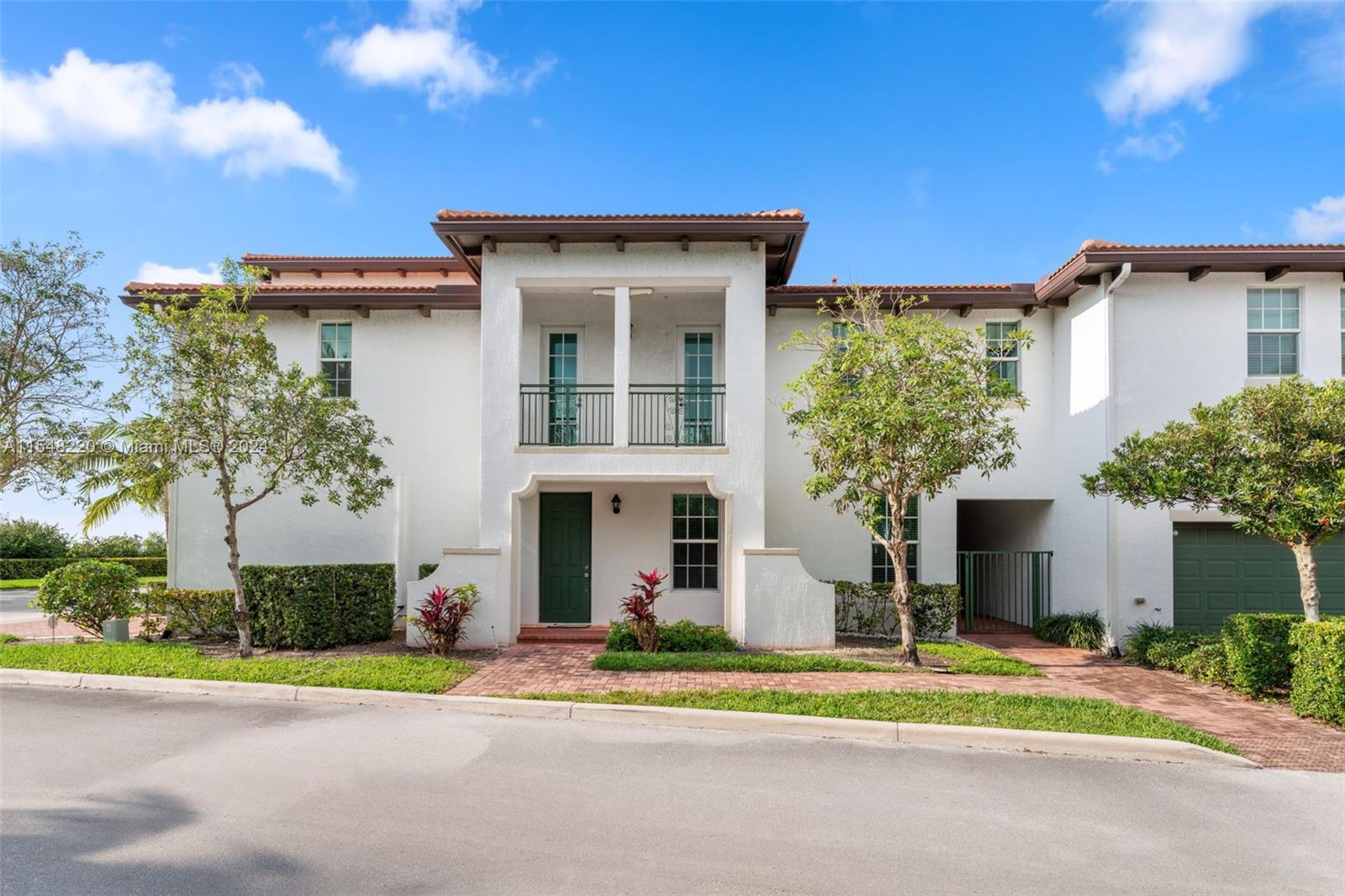 2963 SW 120th Ter #2963 For Sale A11548220, FL