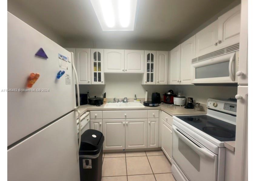 6780 2nd Ct, Hialeah, FL, 33012 United States, 2 Bedrooms Bedrooms, ,1 BathroomBathrooms,Residential,For Sale,2nd Ct,A11546482