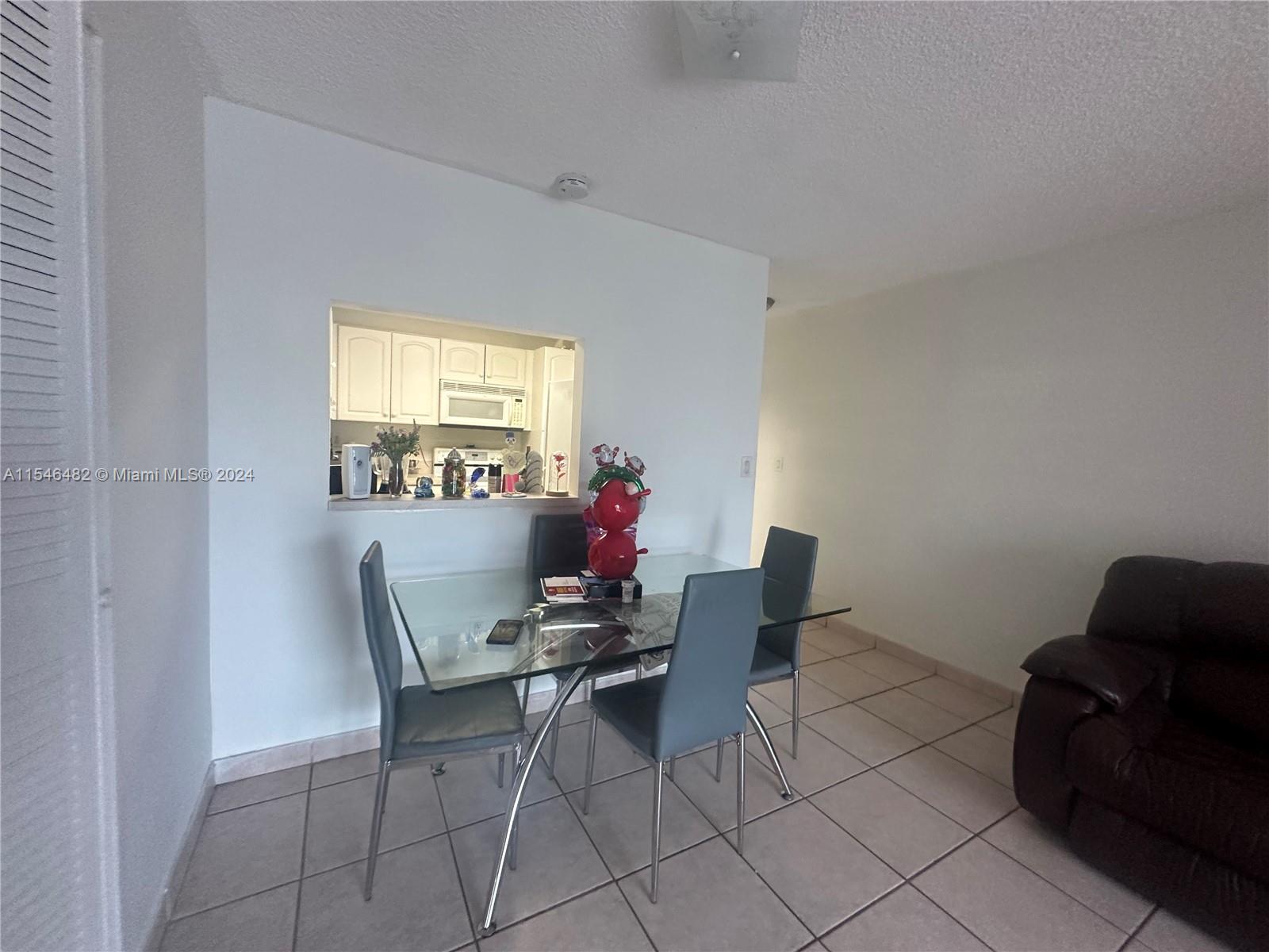 6780 2nd Ct, Hialeah, FL, 33012 United States, 2 Bedrooms Bedrooms, ,1 BathroomBathrooms,Residential,For Sale,2nd Ct,A11546482