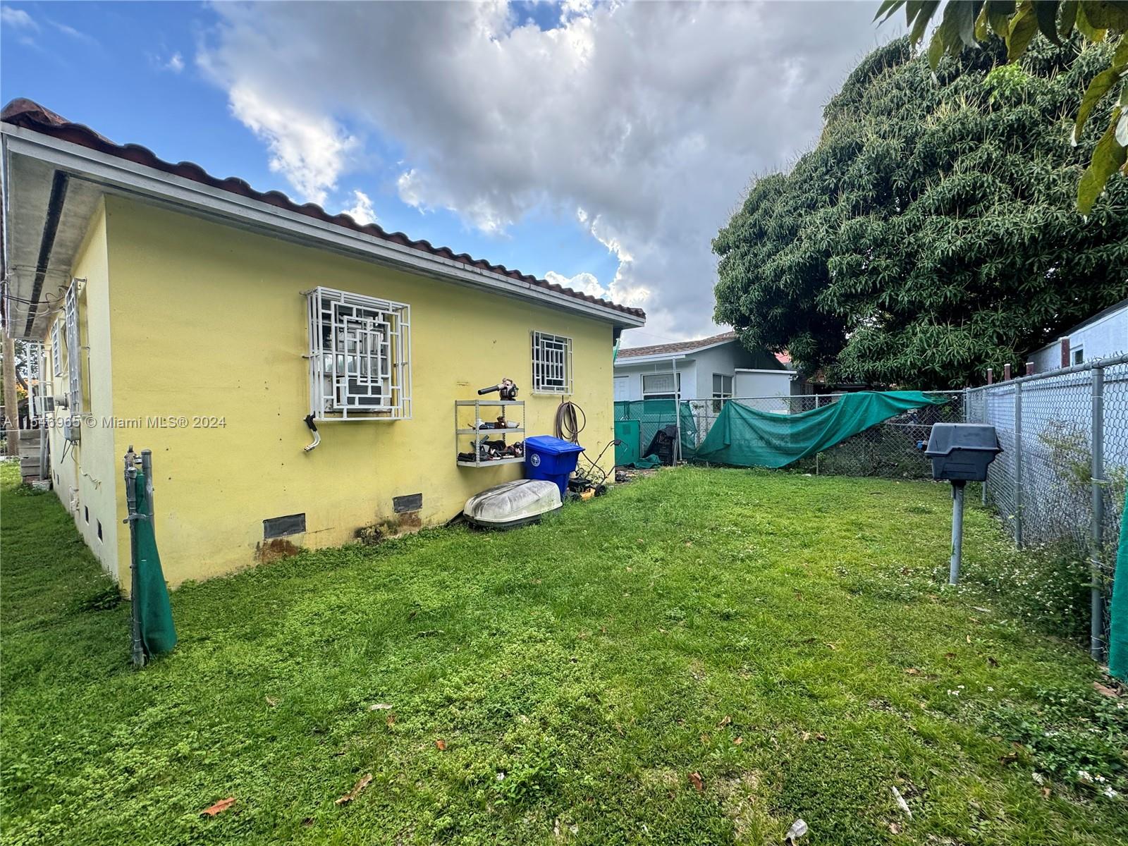 1055 24th St, Miami, FL, 33127 United States, 2 Bedrooms Bedrooms, ,1 BathroomBathrooms,Residential,For Sale,24th St,A11546965