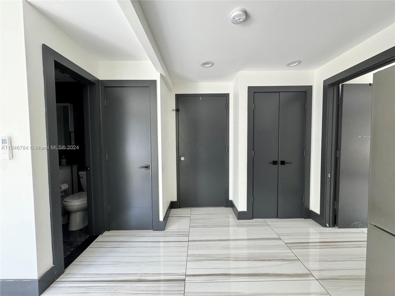 1614 Harrison St 7, Hollywood, Florida 33020, 1 Bedroom Bedrooms, ,1 BathroomBathrooms,Residentiallease,For Rent,1614 Harrison St 7,A11546784