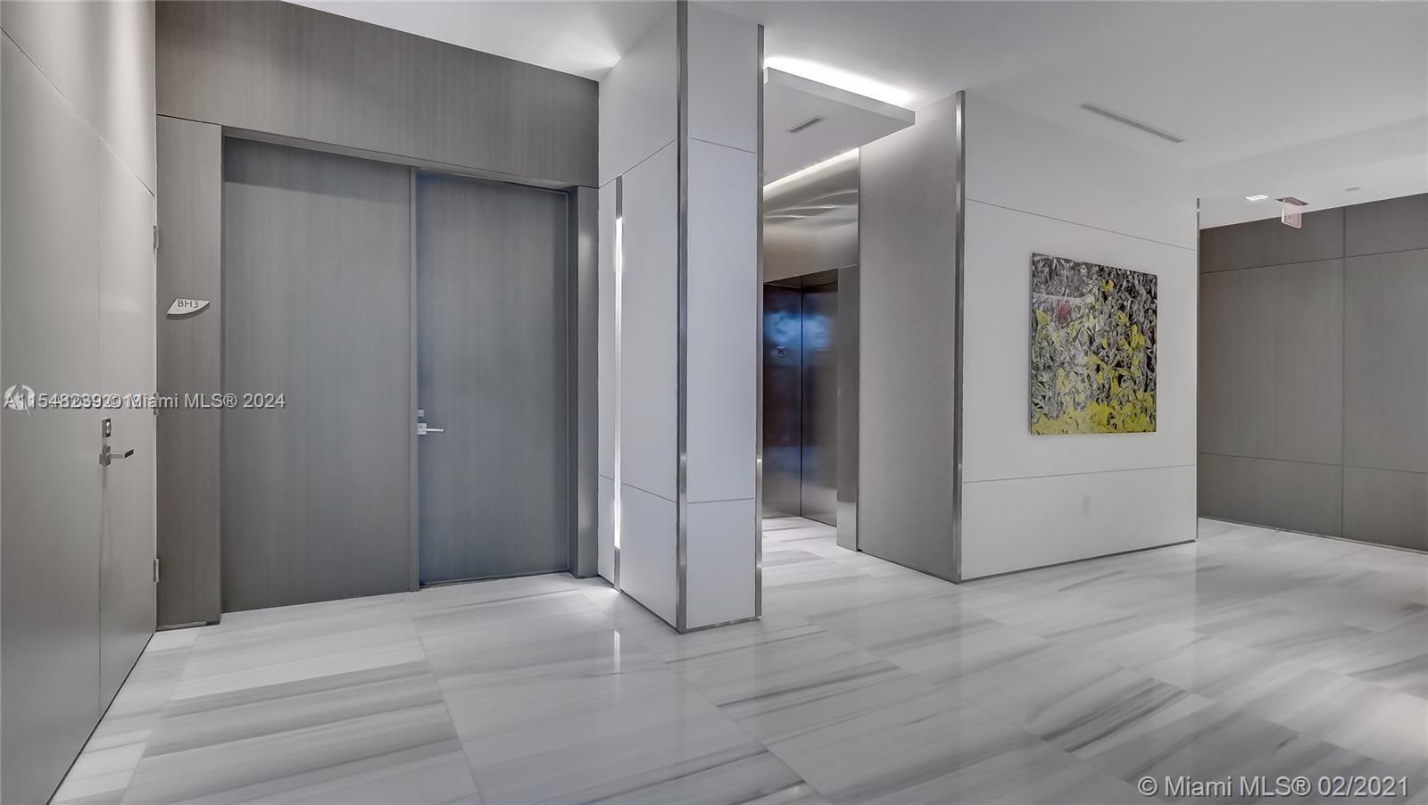 1455 Ocean Dr 901, Miami Beach, Florida 33139, 1 Bedroom Bedrooms, ,1 BathroomBathrooms,Residentiallease,For Rent,1455 Ocean Dr 901,A11548239