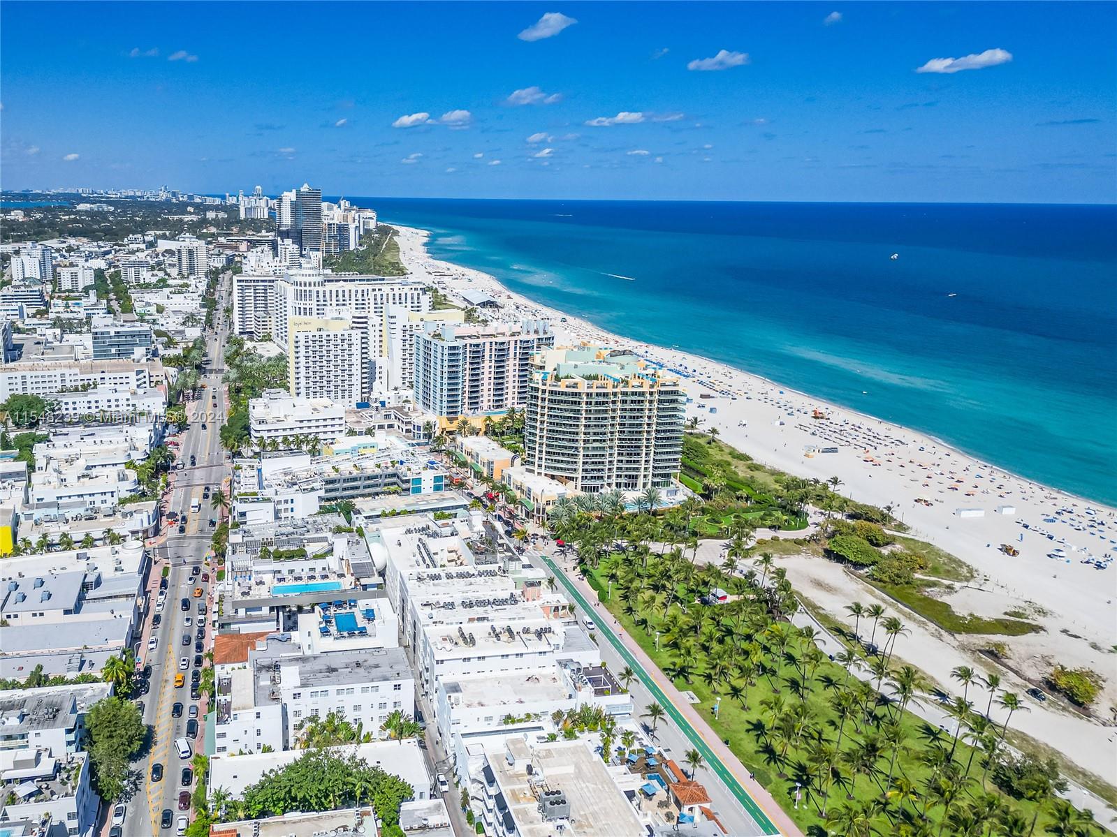 1455 Ocean Dr 901, Miami Beach, Florida 33139, 1 Bedroom Bedrooms, ,1 BathroomBathrooms,Residentiallease,For Rent,1455 Ocean Dr 901,A11548239