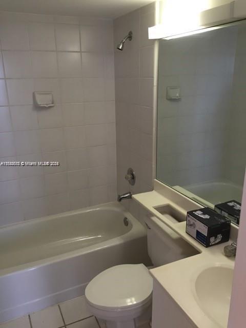 3300 NE 192nd St 1716, Aventura, Florida 33180, 1 Bedroom Bedrooms, ,2 BathroomsBathrooms,Residential,For Sale,3300 NE 192nd St 1716,A11548075