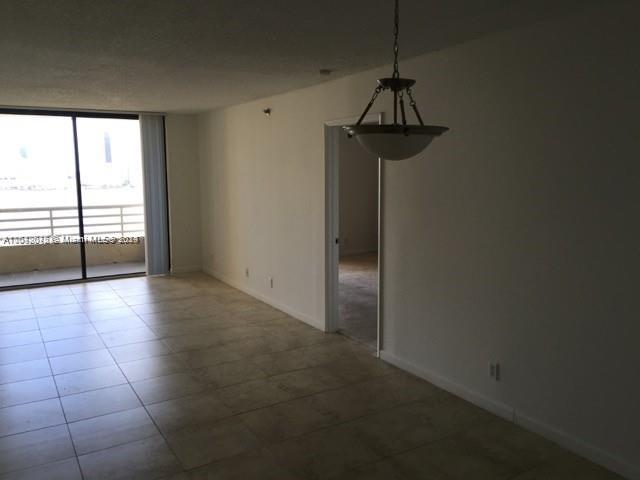 3300 192nd St, Aventura, FL, 33180 United States, 1 Bedroom Bedrooms, ,2 BathroomsBathrooms,Residential,For Sale,192nd St,A11548075