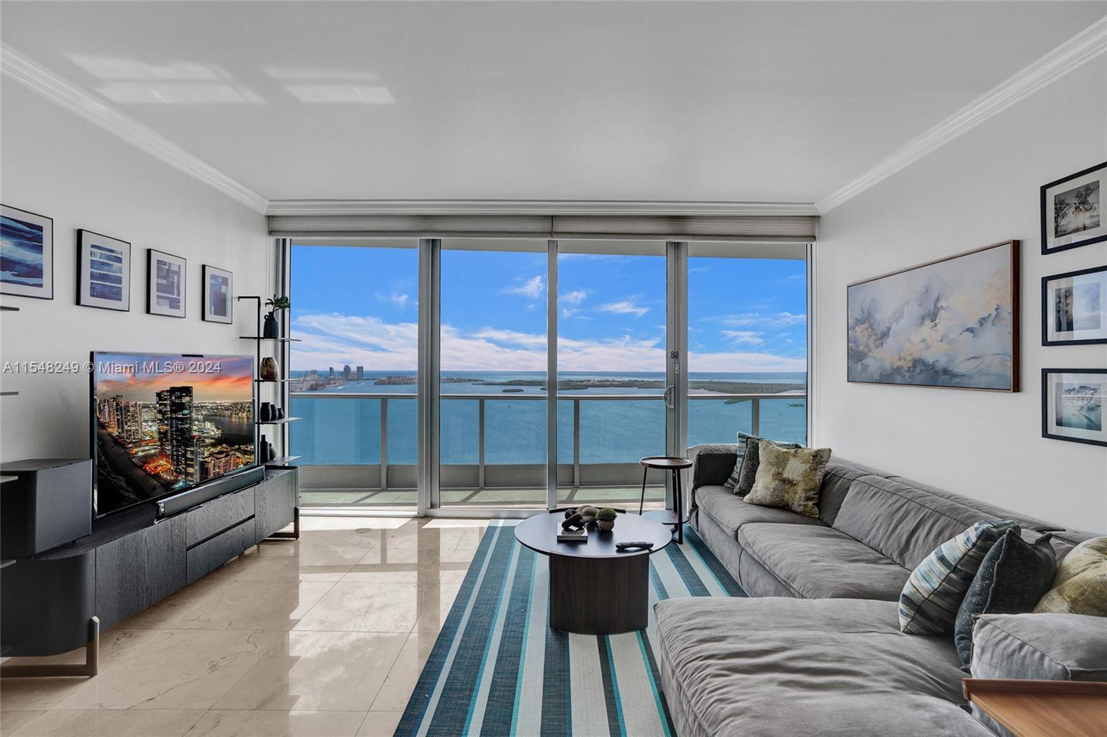 1331 Brickell Bay Dr 4203, Miami, Florida 33131, 2 Bedrooms Bedrooms, ,3 BathroomsBathrooms,Residentiallease,For Rent,1331 Brickell Bay Dr 4203,A11548249
