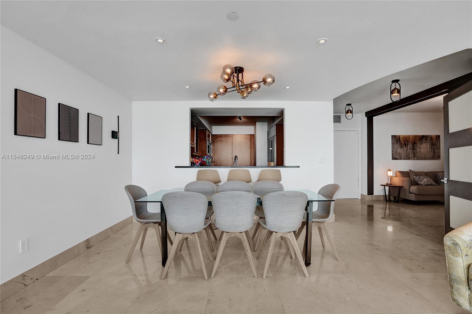 1331 Brickell Bay Dr 4203, Miami, Florida 33131, 2 Bedrooms Bedrooms, ,3 BathroomsBathrooms,Residentiallease,For Rent,1331 Brickell Bay Dr 4203,A11548249