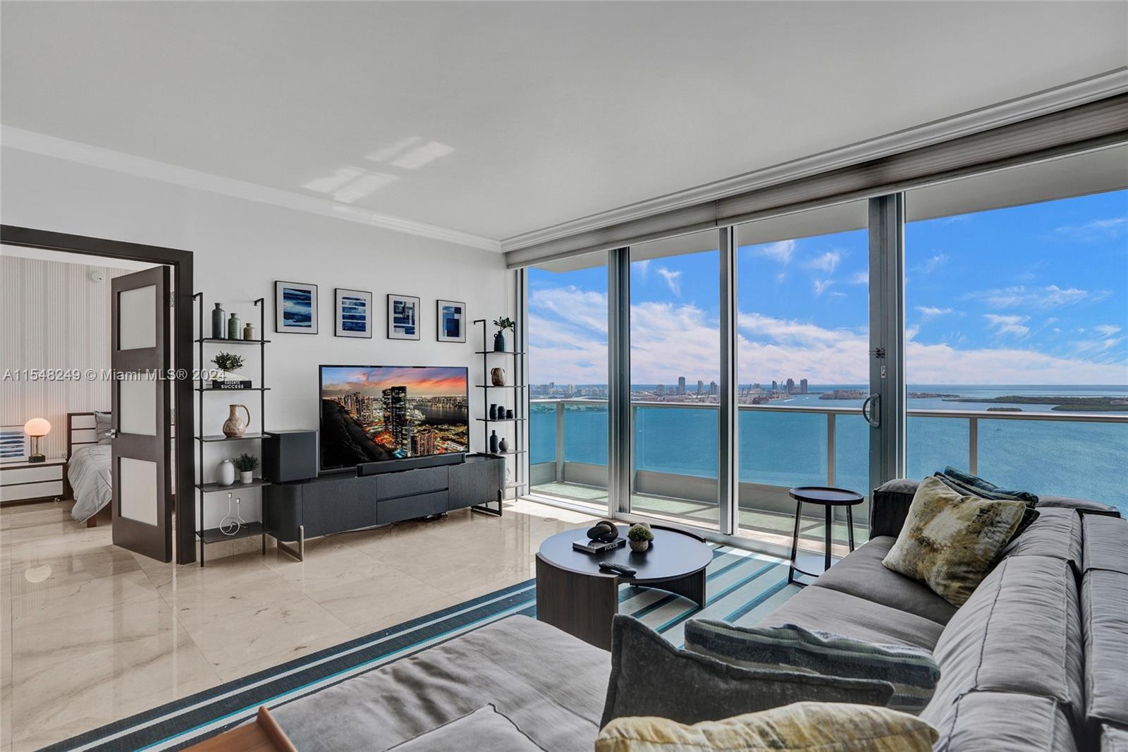 1331 Brickell Bay Dr 4203, Miami, Florida 33131, 2 Bedrooms Bedrooms, ,3 BathroomsBathrooms,Residentiallease,For Rent,1331 Brickell Bay Dr 4203,A11548249