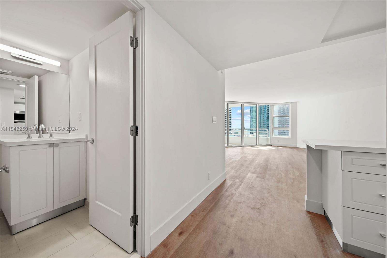 555 NE 34th St 2109, Miami, Florida 33137, 1 Bedroom Bedrooms, ,1 BathroomBathrooms,Residentiallease,For Rent,555 NE 34th St 2109,A11548260