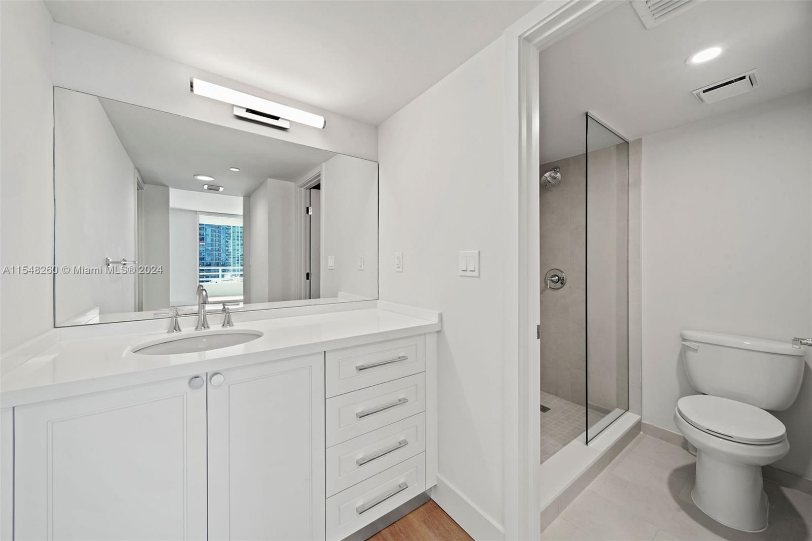 555 NE 34th St 2109, Miami, Florida 33137, 1 Bedroom Bedrooms, ,1 BathroomBathrooms,Residentiallease,For Rent,555 NE 34th St 2109,A11548260