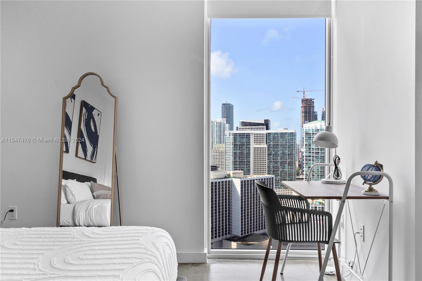 151 SE 1st St 3203, Miami, Florida 33131, 1 Bedroom Bedrooms, ,1 BathroomBathrooms,Residential,For Sale,151 SE 1st St 3203,A11547476