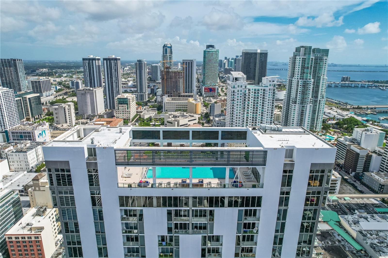 151 1st St, Miami, FL, 33131 United States, 1 Bedroom Bedrooms, ,1 BathroomBathrooms,Residential,For Sale,1st St,A11547476