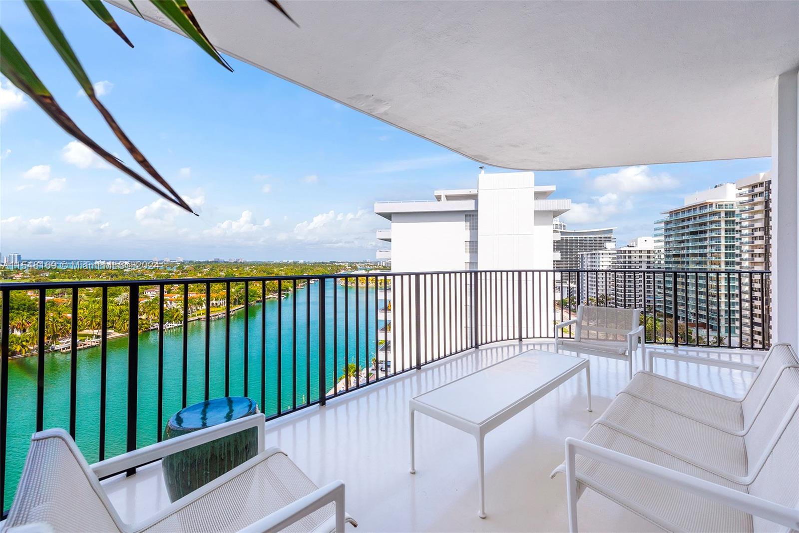 5660 Collins Ave 14D, Miami Beach, Florida 33140, 2 Bedrooms Bedrooms, ,2 BathroomsBathrooms,Residential,For Sale,5660 Collins Ave 14D,A11548169