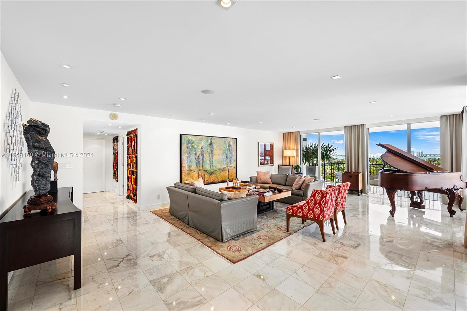 5660 Collins Ave 14D, Miami Beach, Florida 33140, 2 Bedrooms Bedrooms, ,2 BathroomsBathrooms,Residential,For Sale,5660 Collins Ave 14D,A11548169