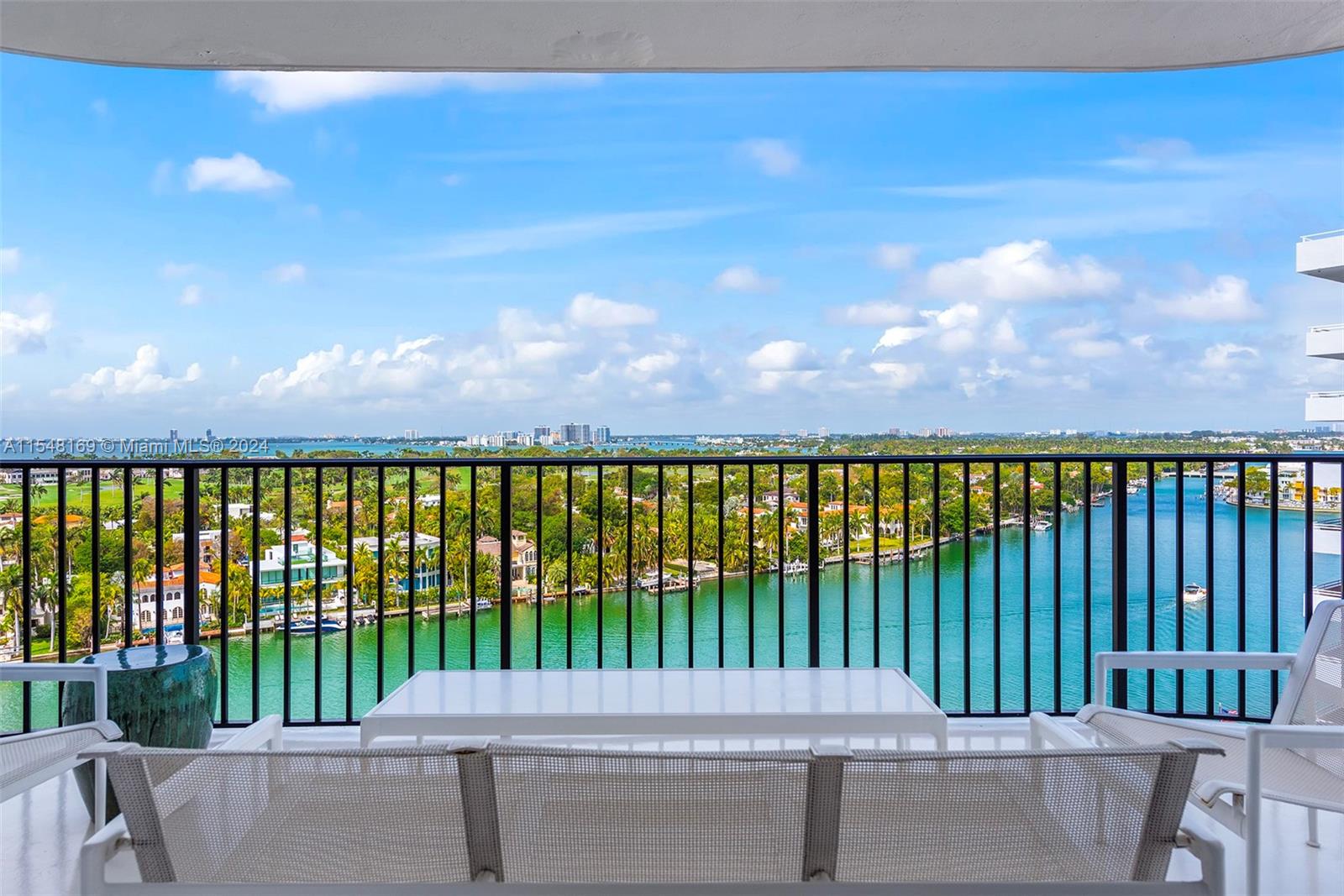 5660 Collins Ave 14D, Miami Beach, Florida 33140, 2 Bedrooms Bedrooms, ,2 BathroomsBathrooms,Residential,For Sale,5660 Collins Ave 14D,A11548169