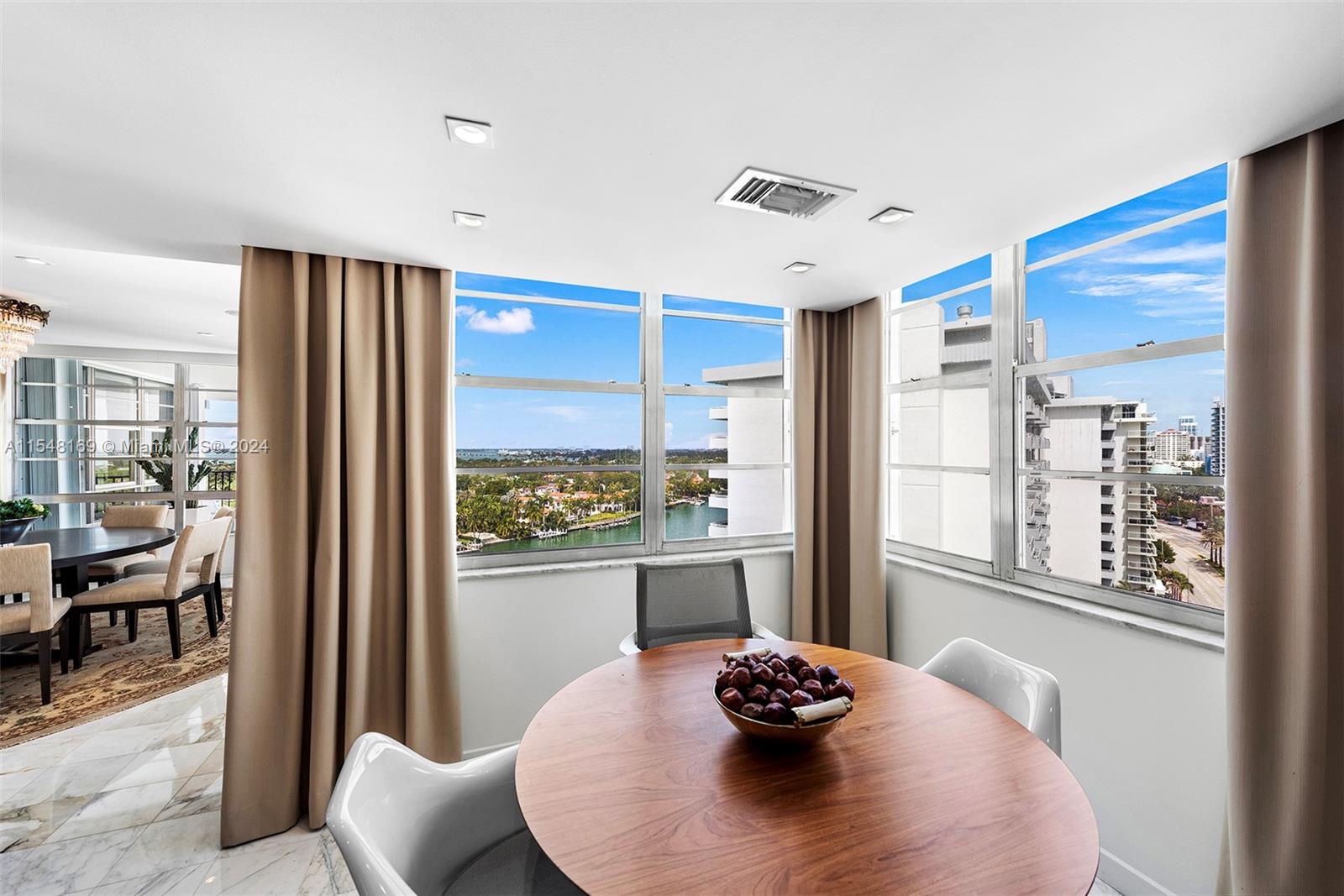 5660 Collins Ave 14D, Miami Beach, Florida 33140, 2 Bedrooms Bedrooms, ,2 BathroomsBathrooms,Residential,For Sale,5660 Collins Ave 14D,A11548169