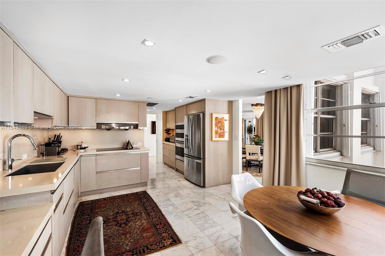 5660 Collins Ave 14D, Miami Beach, Florida 33140, 2 Bedrooms Bedrooms, ,2 BathroomsBathrooms,Residential,For Sale,5660 Collins Ave 14D,A11548169