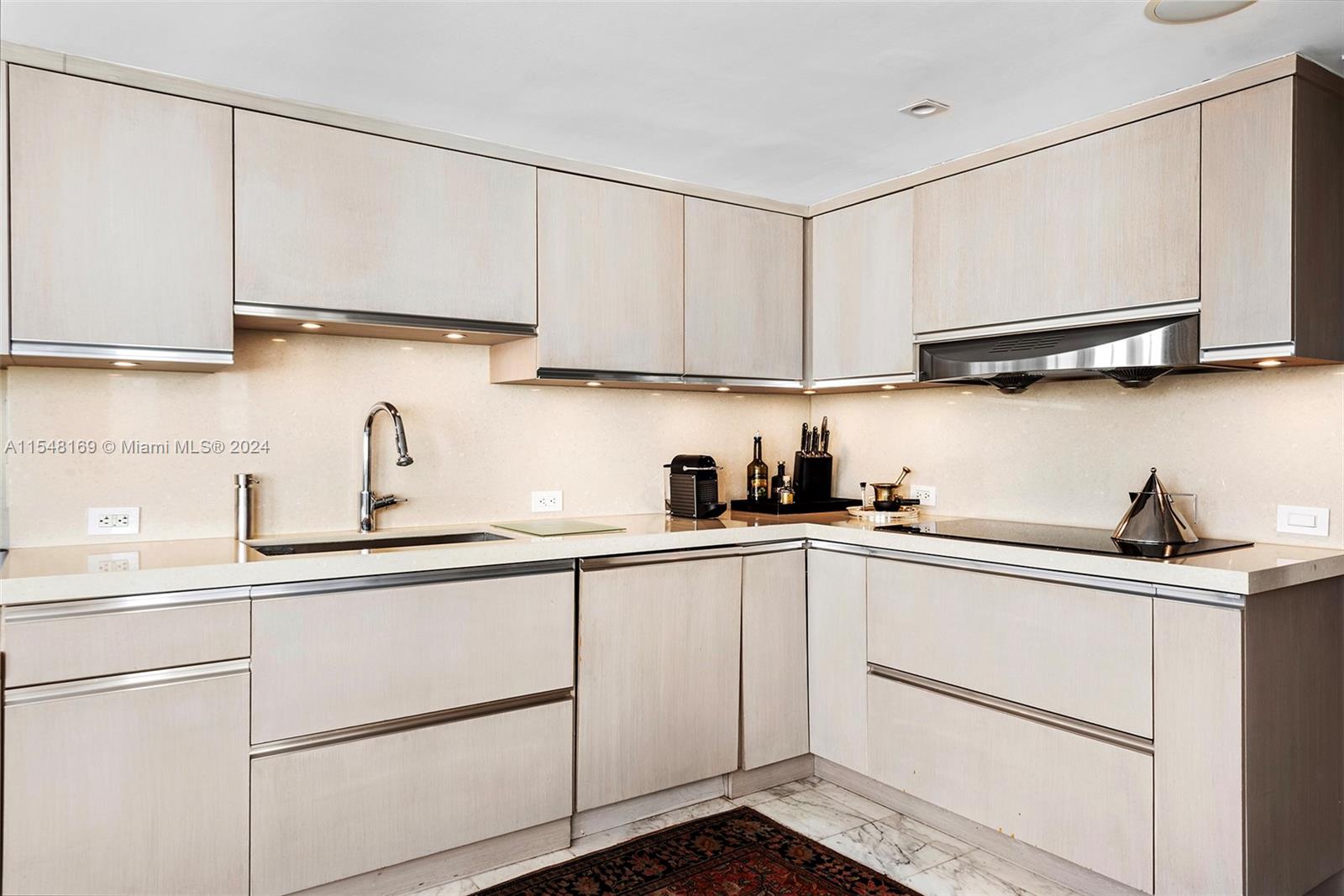 5660 Collins Ave 14D, Miami Beach, Florida 33140, 2 Bedrooms Bedrooms, ,2 BathroomsBathrooms,Residential,For Sale,5660 Collins Ave 14D,A11548169