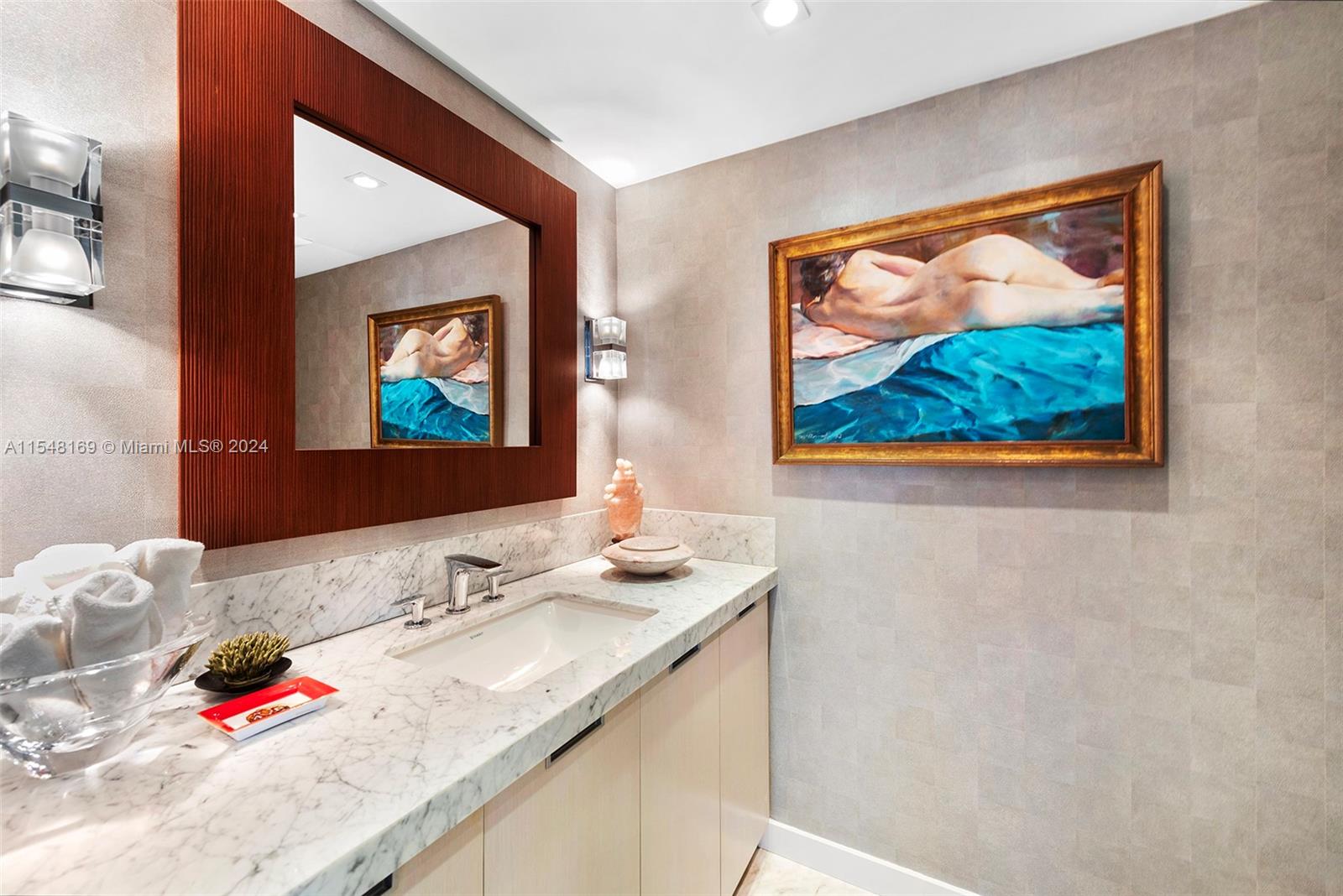 5660 Collins Ave 14D, Miami Beach, Florida 33140, 2 Bedrooms Bedrooms, ,2 BathroomsBathrooms,Residential,For Sale,5660 Collins Ave 14D,A11548169