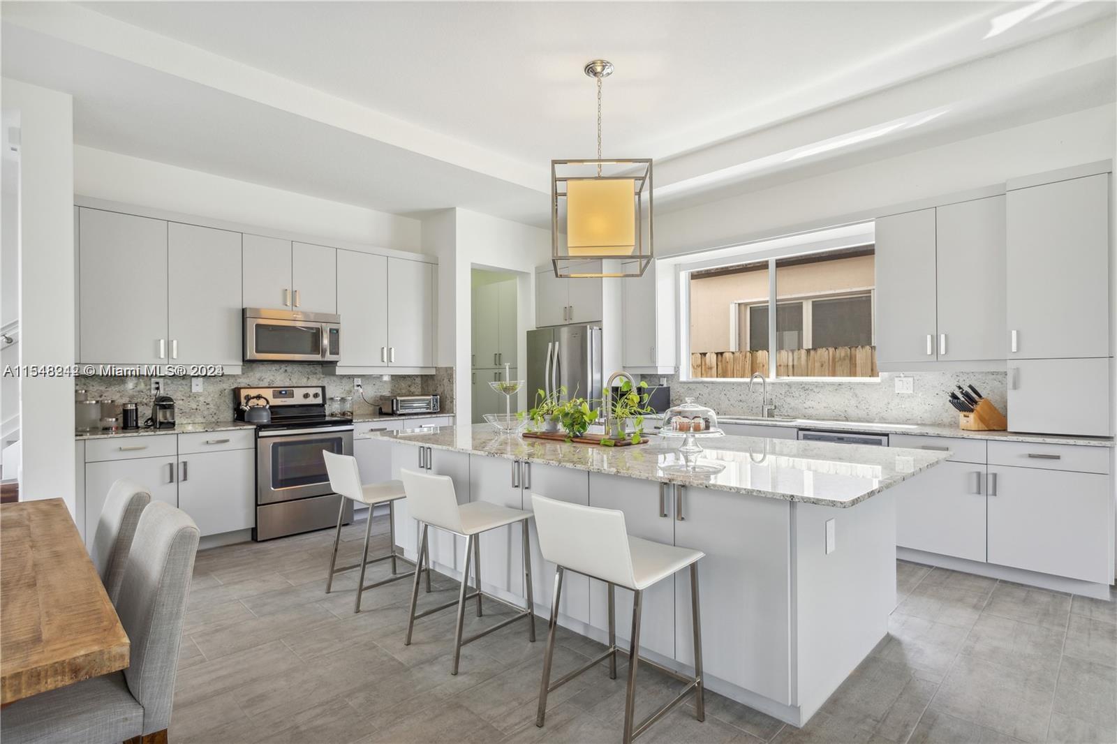 15101 SW 177th Ter, Miami, Florida 33187, 5 Bedrooms Bedrooms, ,3 BathroomsBathrooms,Residential,For Sale,15101 SW 177th Ter,A11548242